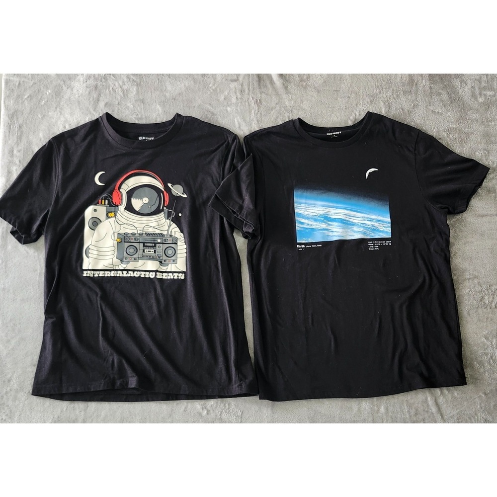 2 Old Navy Mens Space Themed Graphic T-Shirts Medium Tees‎ Short Sleeve